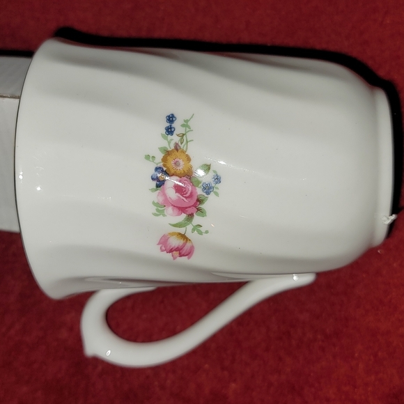 Happy 40th Birthday Mixed Floral China Mug - Picture 3 of 5